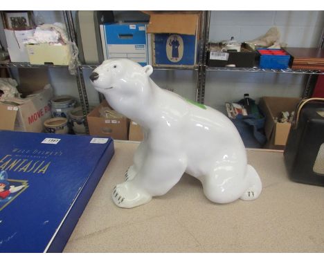 A ceramic polar bear figure 