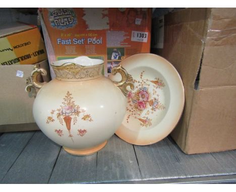 A selection of Crown Derby "Spring" pattern items to include trinket bowls, soap dish, flower pot and vase, etc