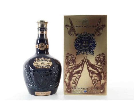 CHIVAS ROYAL SALUTE 21 YEAR OLD SAPPHIRE DECANTER BLENDED WHISKY 40% ABV / 70cl