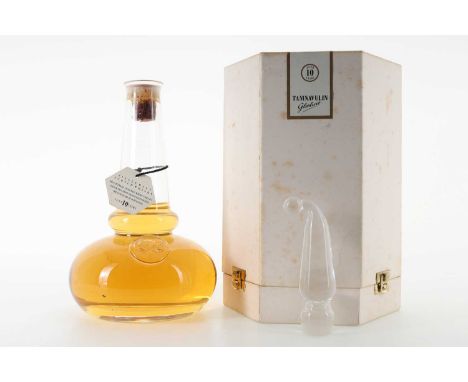 TAMNAVULIN-GLENLIVET 10 YEAR OLD POT STILL DECANTER 75CL SPEYSIDE SINGLE MALT 40% ABV / 75clBuilt in the 1960s by Invergordon