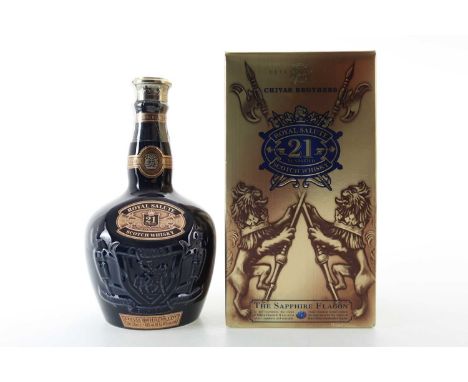 CHIVAS ROYAL SALUTE 21 YEAR OLD SAPPHIRE DECANTER BLENDED WHISKY 40% ABV / 70cl