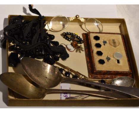 A small selection of vintage costume jewellery and HM silver including collar studs, a pair of Georgian silver table spoons, 