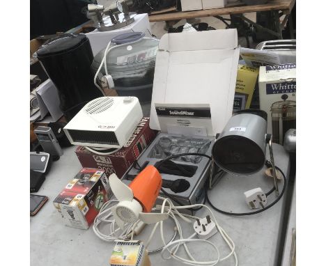 VARIOUS ITEMS TO INCLUDE A MICROPHONE, HEAT LAMP, FAN, HEATER ETC IN WORKING ORDER 