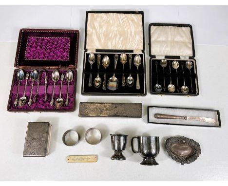 A cased set of 6 hallmarked silver beanknop teaspoons; napkin ring, cutlery etc 