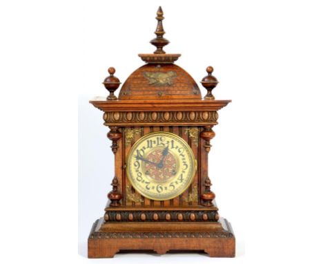 A GERMAN WALNUT BASKET TOPPED MANTEL CLOCK WITH TURNED FINIALS, 32CM H, LATE 19TH C, LACKS REAR DOOR AND GONG 