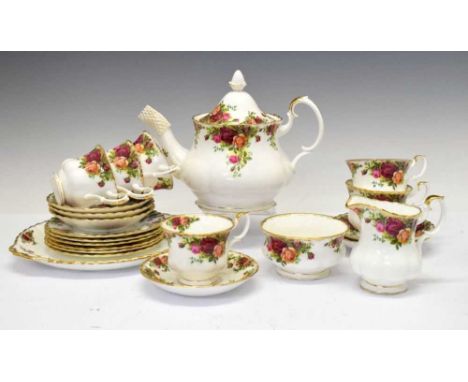 Royal Albert 'Old Country Roses' tea service of six settings
