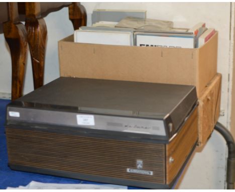 VINTAGE GRUNDIG REEL TO REEL PLAYER WITH VARIOUS REELS     