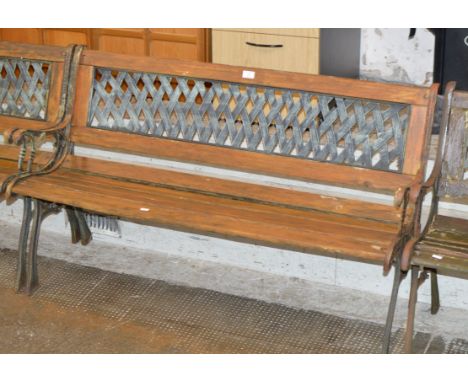GARDEN BENCH     