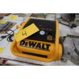 DEWALT DW55140 PORTABLE AIR COMPRESSOR