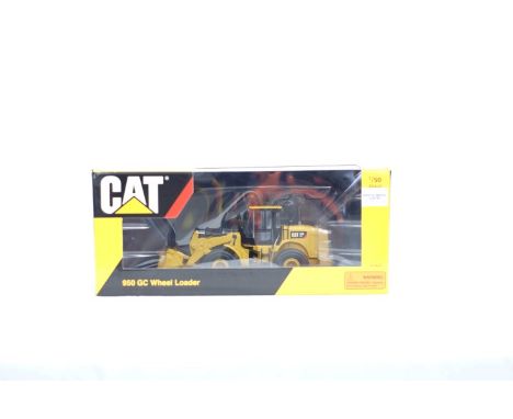 Tonkin Replicas  CAT 950 GC Wheel Loader 1:50 Scale  TR10010