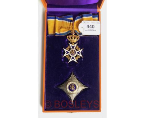 Netherlands. Order of Orange-Nassau Grand Officer’s neck badge and breast star in case of issue.A fine civil division set by 