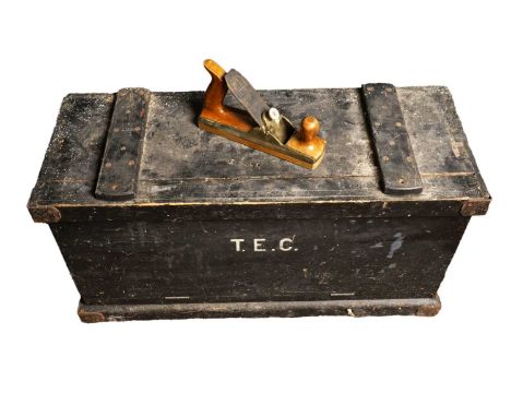 A collection of tools contained in a good quality early 20th Century carpenter’s toolbox, including: a brass and walnut carpe