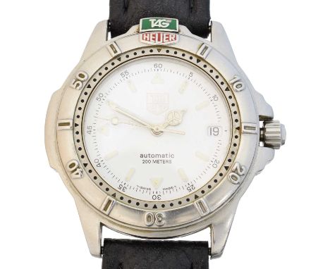 A Tag Heuer automatic wristwatch, no. 669.706KA, the circular signed dial with baton hour markers and date aperture to 3, wit