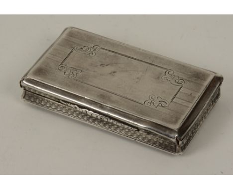 A Victorian silver snuff box, Birmingham 1852 Yapp & Woodward, of rectangular form, with engine turned edges, 6.5cm wide