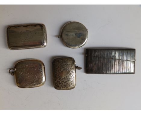 An early 19thC mongrammed Birmingham silver snuff box – 'ES' and four silver vesta cases. (5)