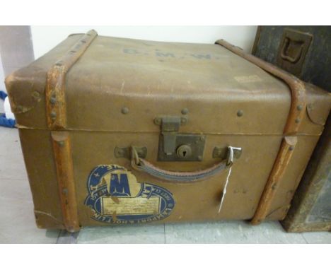 An early 20thC simulated brown hide and beech bound trunk with reinforced corners  12'' x 20''       BSR