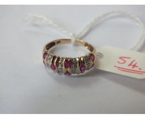 Matching 9ct. ruby ring 1.7g.     