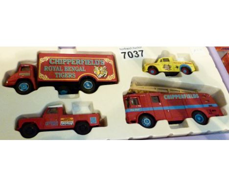 CORGI CHIPPERFIELDS CIRCUS VEHICLES. Boxed Corgi Chipperfields Circus Land Rover. Pick Up, Van and Fire Engine set, 31703 