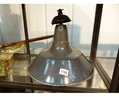 INDUSTRIAL LAMP SHADE. Enamel and metal industrial lamp shade D:40 cm