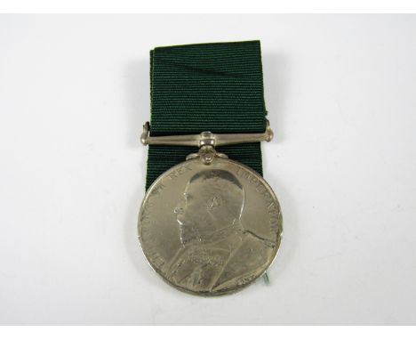 An Edwardian Volunteer Long Service medal to 7824 Pte J McKnight, 3rd V B Lanark V R C