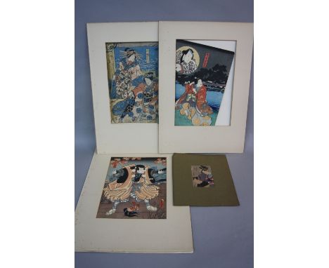 THREE LATE 19TH/EARLY 20TH CENTURY JAPANESE WOODBLOCK PRINTS, believed to be of actors, all unframed and in card mounts, size