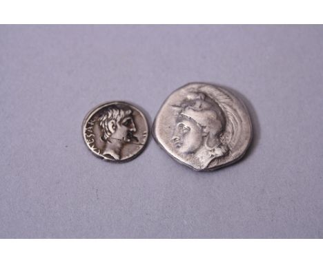 AUGUATUS 27-ADI4 QUINARIUS, possibly Ephesus CAESAR IMP R Asia Recepta/Victory on Cista with mystrca snakes, together with VE