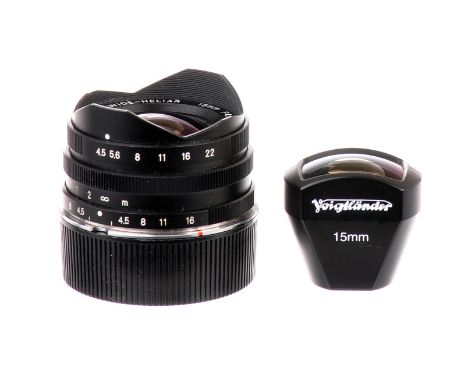 A Voigtländer Super Wide-Heliar f/4.5 15mm Lens, back, serial no. 9924952, body, VG-E, elements, VG, in Leica M mount adapter