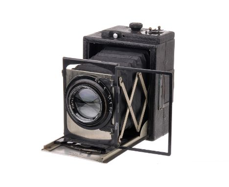 A Dallmeyer Speed Camera, serial no. DS267, with Pentac f/2.9¼in. lens, serial no. 109574, body, VG, shutter sticking, lens, 