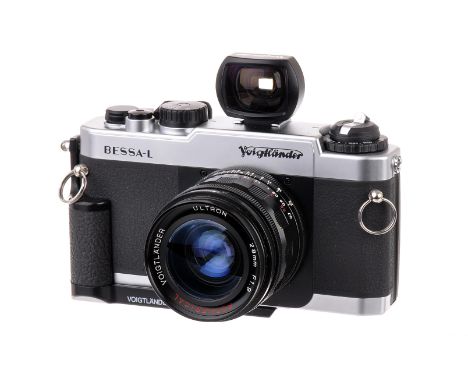 A Voigtländer Bessa-L Range­finder Camera, chrome, serial no. 00017678, with Ultron f/1.9 28mm lens, black, serial no. 921012