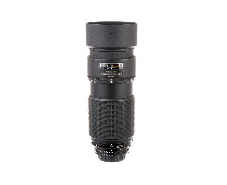 A Nikon Nikkor AF ED f/2.8 80-200mm Lens, black, serial no. 201063, body, G, elements, G-VG, dusty