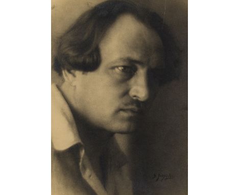 NO RESERVE Viktor Temin (1908-1987) Portraits and self-portraits, 1930s-40sA group of eight gelatin silver prints and one alb