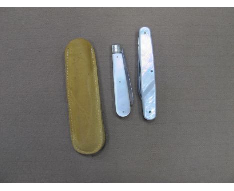 Sheffield Hand Forged Two Blade Knife, Genius, Mother of Pearl scales, brass linings, 9cm long, fruit knife silver blade, mot