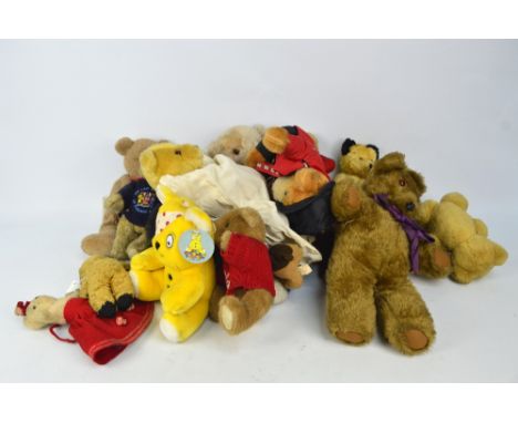 A collection of modern teddy bears to include a blonde limited edition Merrythought example by Oliver Holmes with plastic eye