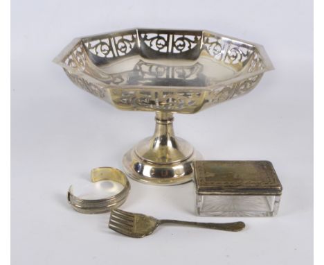 An electroplated pierced octagonal comport, diameter 23cm, a further clear glass box with electroplated top, an electroplated