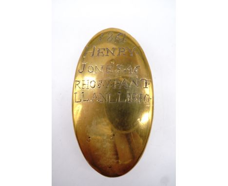 A 19th Century Welsh miner's brass-mounted horn snuff box, the cover naively engraved with the year 1861 and the name Henry J