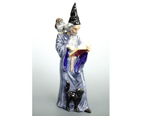 A Royal Doulton figurine "The Wizard", 25 cm 