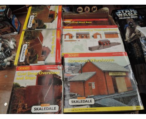 Six Hornby 00 scale Scaledale buildings, complete coal drop set of five and one similar