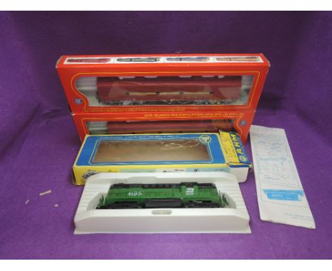 Two IHC HO scale Frisco power cars, both boxed, 6133 and a AHM HO scale All Door Box Car, boxed 5270-03