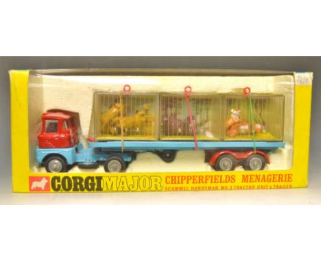 Corgi Major Toys - 1139 Chipperfields Menagerie, Scammel Handyman MK3 Tractor unit and trailer, with three plastic crates of 