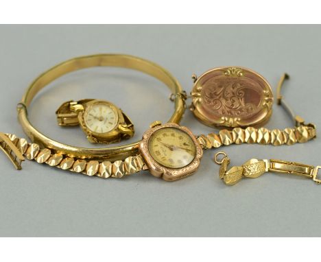 A SELECTION OF ROLLED GOLD JEWELLERY to include a 1/5th 9ct rolled gold hinged bangle (a/f), two rolled gold ladies wristwatc