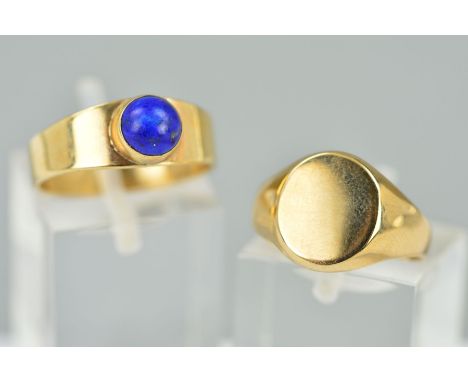 TWO RINGS, the first a signet ring, 9ct hallmark for Birmingham, ring size K1/2, the second designed as a circular lapis lazu