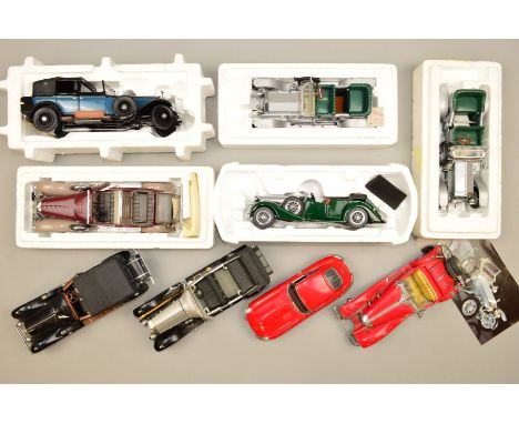 A QUANTITY OF BOXED AND UNBOXED FRANKLIN MINT 1:24 SCALE CAR MODELS, several may have slight damage or missing items, majorit