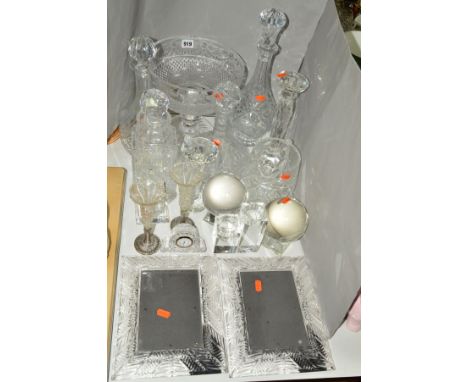 VARIOUS CUT/CLEAR GLASSWARES, to include large Stuart Crystal footed glass bowl, height 22cm, four decanters, two Stuart Crys