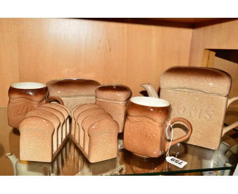 'HOVIS' CARLTONWARE BREAKFAST SET, comprising teapot, two mugs, two toast racks, butter dish and preserve pot (7)