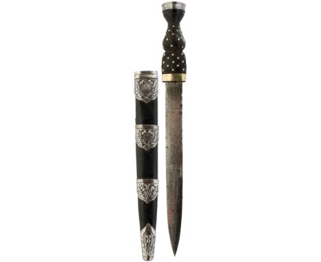 A SCOTTISH REGIMENTAL PIPER'S DIRK, 30.5cm blade with faceted back edge, etched with scrolling foliage and a maker's panel fo