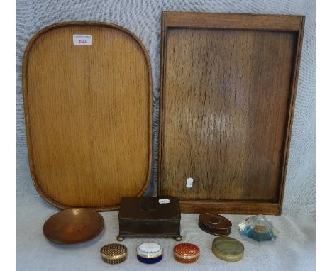 A HUGH WALLIS COPPER BOWL, a collection of enamel pill boxes and sundries