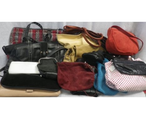A GREEN LEATHER SATCHEL HANDBAG by Sissi Rossi and collection of other leather and suede handbags (as lotted) and A LADY'S TW