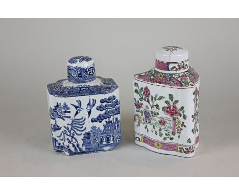 A willow pattern porcelain tea caddy, 14cm, together with a triangular Japanese porcelain tea caddy, 15cm