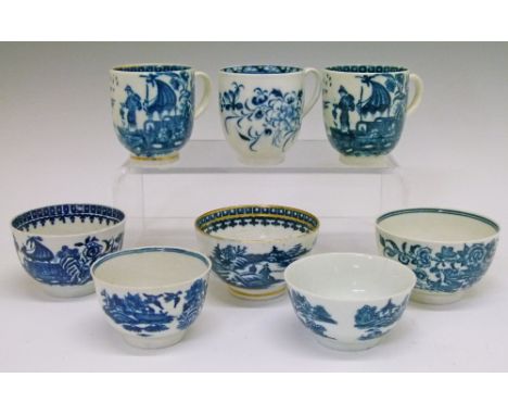 Collection of 18th Century Worcester and Caughley blue and white coffee cups and tea bowls, Fishermen, Mansfield and other pa