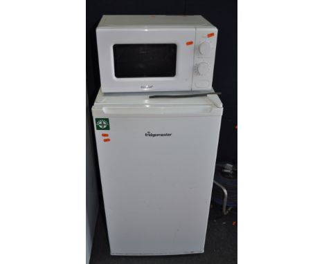 A FRIDGEMASTER MUR4892M UNDER COUNTER ICE BOX FRIDGE, width 48cm, depth 45cm, height 85cm (PAT pass and working at 5 degrees)